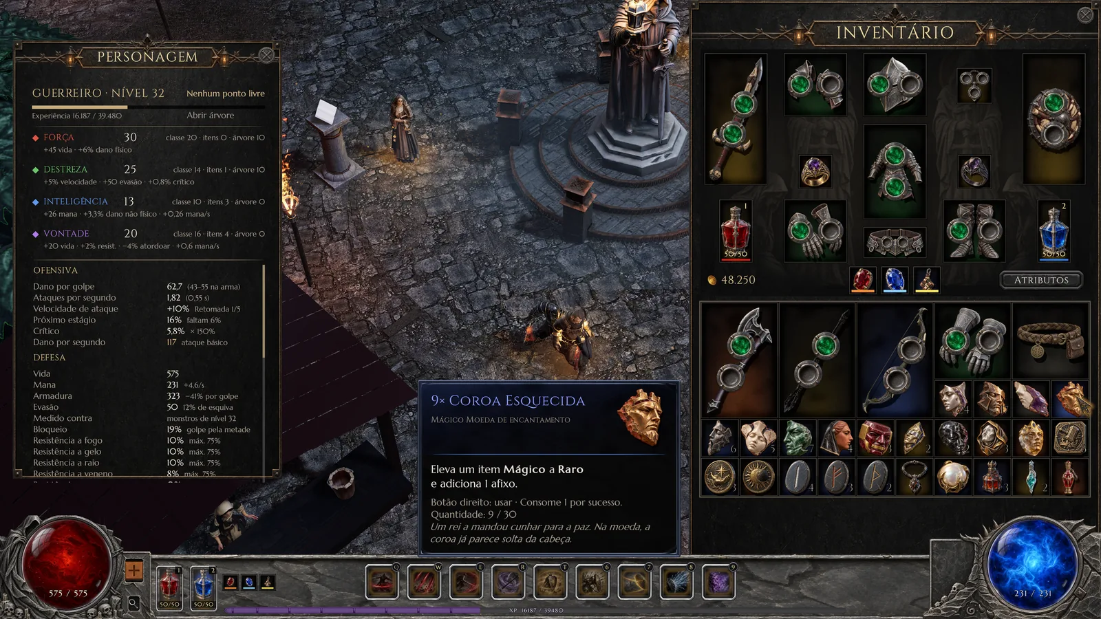 A ficha do personagem nível 32 ao lado do inventário, com o tooltip da Coroa Esquecida